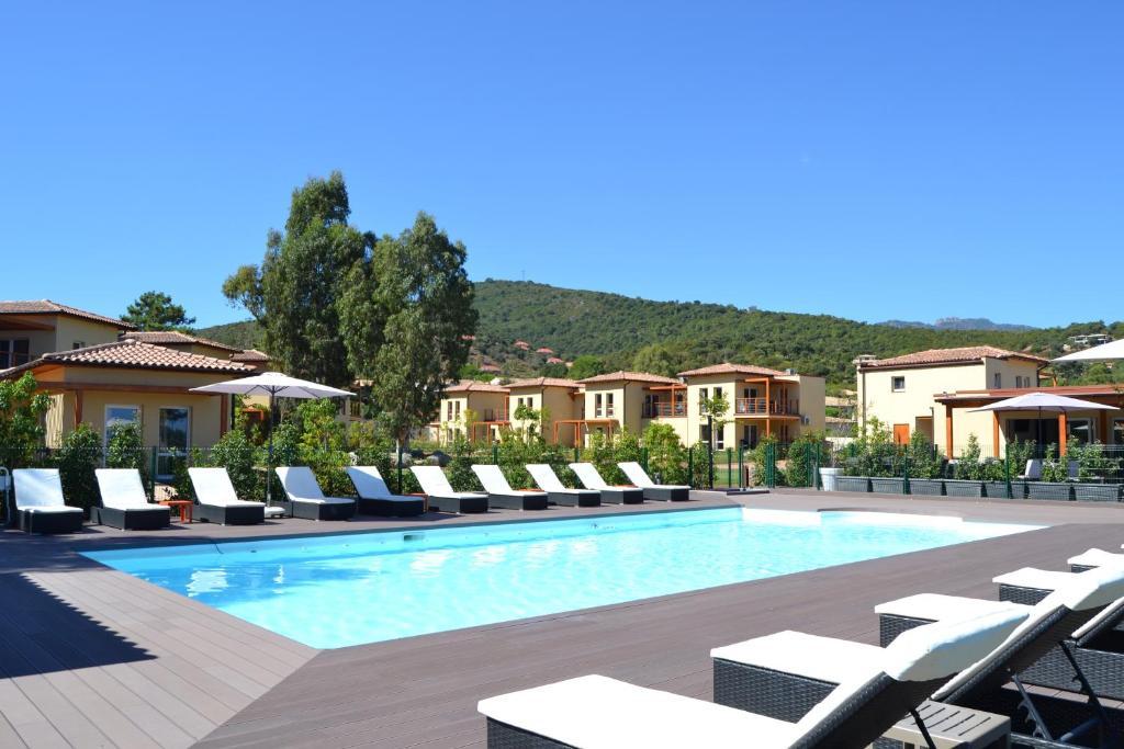 Marina Di Favona Hotel ฟาโวเน ภายนอก รูปภาพ