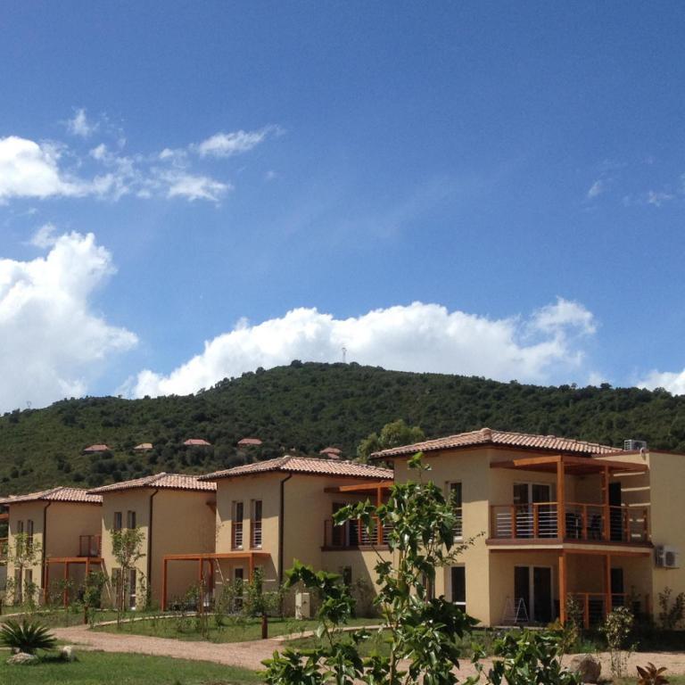 Marina Di Favona Hotel ฟาโวเน ภายนอก รูปภาพ